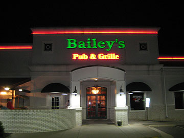 bailey-pub-grille-02-360.jpg