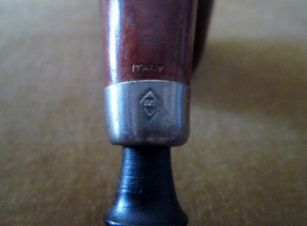 antique-pipe-marking-001-640x472-600x442.jpg