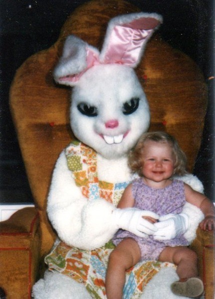 funny-evil-looking-easter-bunny-costume-431x600.jpg