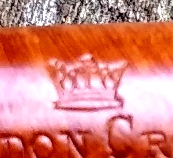 royal-crown-close-up.jpg