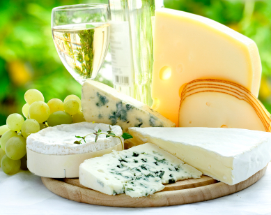 white-wine-bleu-cheese.jpg
