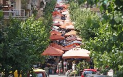 Athens, Exarcheia, Kallidromioy Str_Saturday's fruit market.jpg