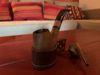 Amphora Special Reserve Black Cavendish in Olive Wood basket pipe.jpg