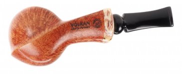 Volkan-Handmade-VIP-Hybrid-w-Mammoth-The-Danish-Pipe-Shop-img-109880-w1100-h452.jpg