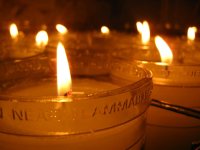 prayer-candles-1186832.jpg