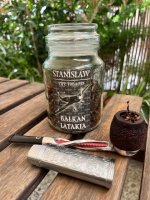 Stanislaw Balakan Latakia tobacco - Falcon pipe.jpg