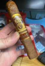 Oliva_SerieV_Melanio_robusto_3.jpg