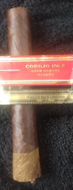 Corojo 5 EL.jpg Corojo 5 EL.jpg