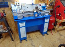 New 10 x 30 Lathe with stablizeing feet.jpg