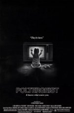 Poltergeist_Fen_menos_extra_os-433836426-mmed.jpg