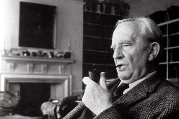 J. R. R. Tolkien Pipe Smoking