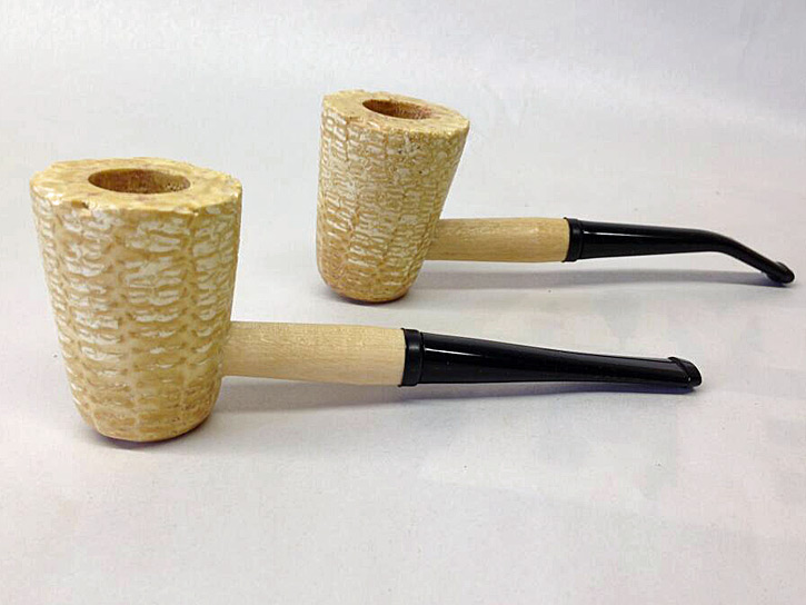 Mark Twain Bent Tobacco Pipe 