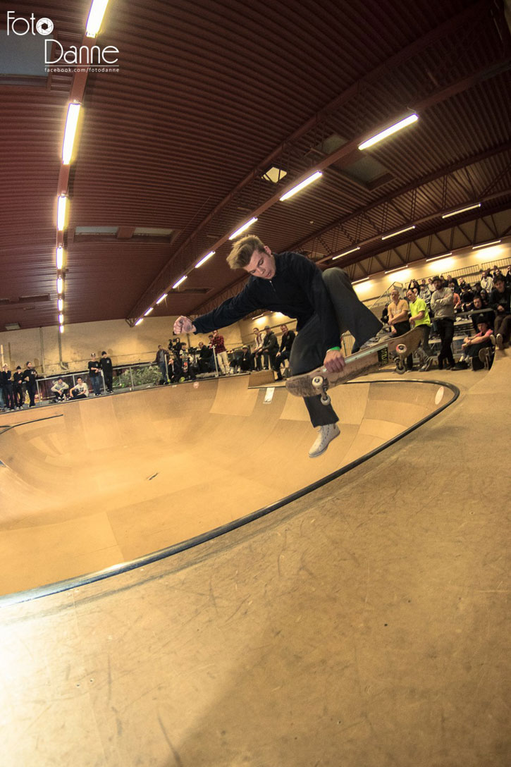 Ludvig Hakansson Skateboarding