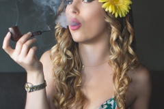 Pipe Babe Montana Smoking a Comoy's Blue Riband