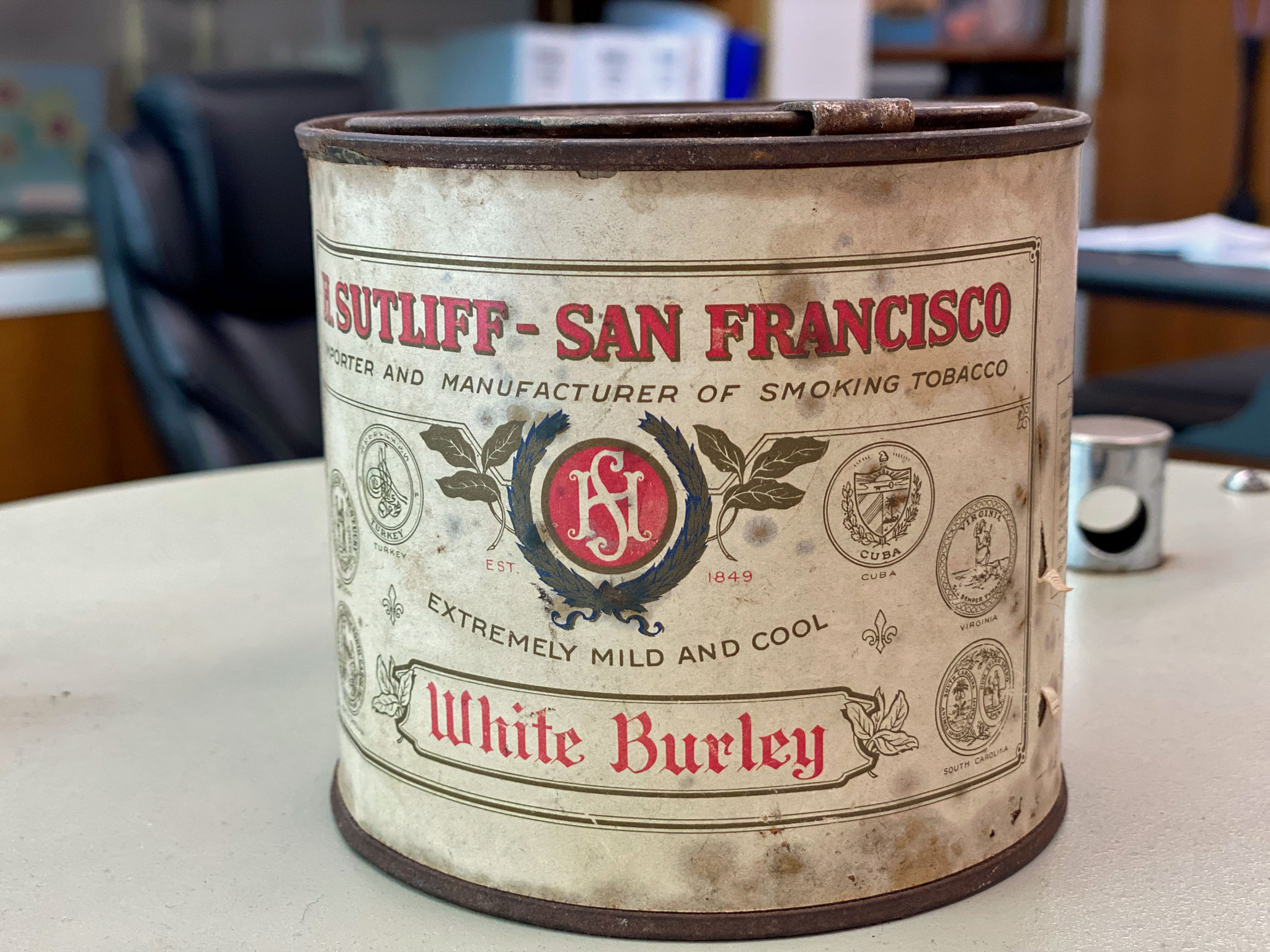 Sutliff Vintage White Burley