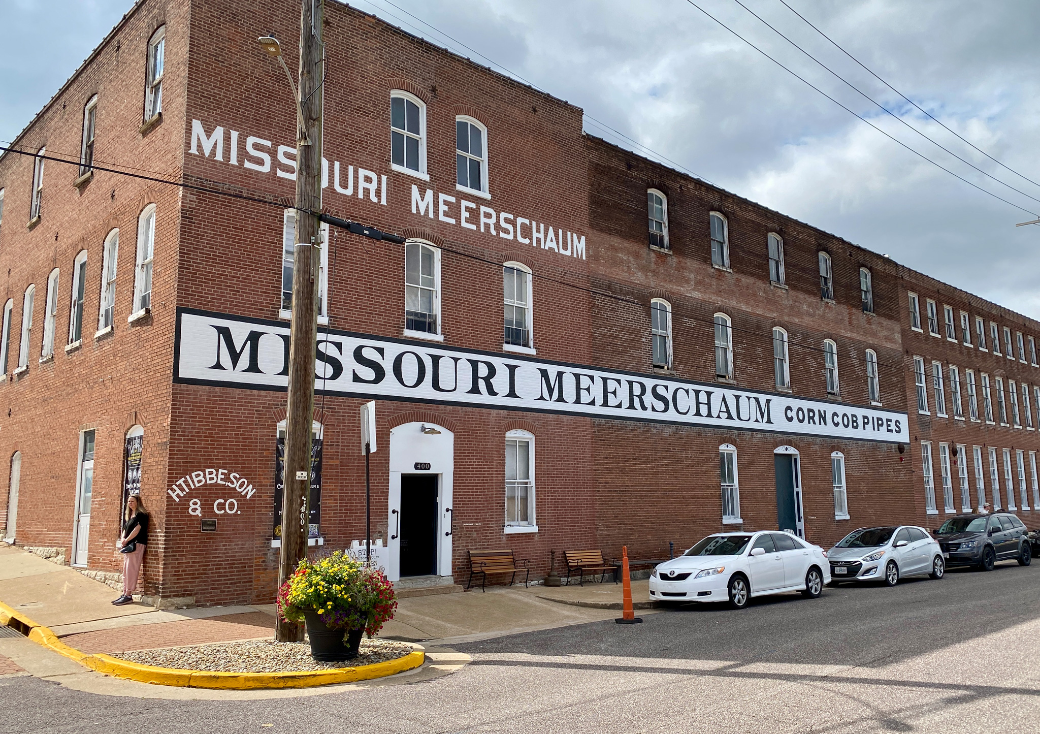 Missouri-Meerschuam-Headquarters